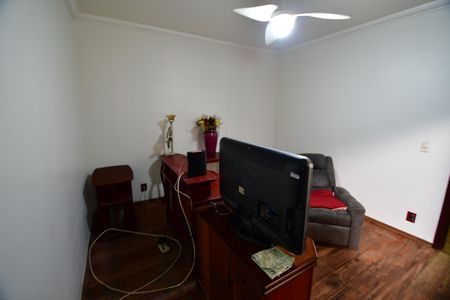 Casa à venda com 213m², 3 quartos e 4 vagasQuarto 1