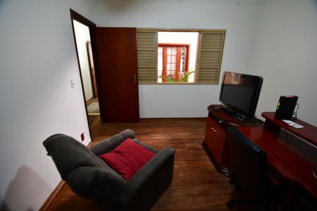 Casa à venda com 213m², 3 quartos e 4 vagasQuarto 1