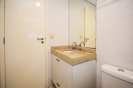 Apartamento para alugar com 125m², 3 quartos e 3 vagas Apartamento para alugar com 125m², 3 quartos e 3 vagasbanheiro suite 3