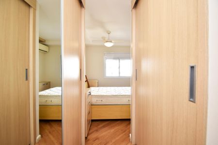 Apartamento para alugar com 125m², 3 quartos e 3 vagas Apartamento para alugar com 125m², 3 quartos e 3 vagassuite 1