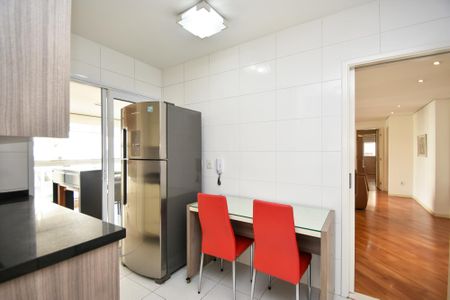Apartamento para alugar com 125m², 3 quartos e 3 vagas Apartamento para alugar com 125m², 3 quartos e 3 vagascozinha
