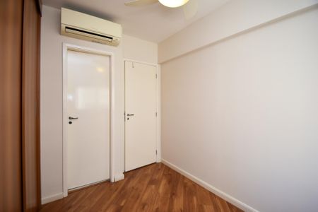 Apartamento para alugar com 125m², 3 quartos e 3 vagas Apartamento para alugar com 125m², 3 quartos e 3 vagassuite 3