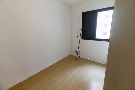 Quarto 1 de apartamento à venda com 2 quartos, 75m² em Jardim Maria Rosa, Taboão da Serra