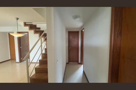 Apartamento à venda com 208m², 3 quartos e 2 vagas Apartamento à venda com 208m², 3 quartos e 2 vagasSala