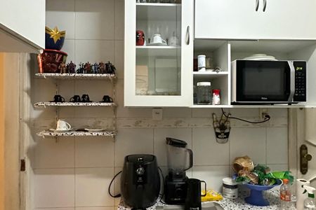 Apartamento para alugar com 65m², 2 quartos e sem vaga