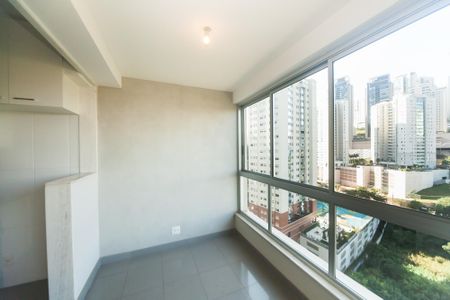 Apartamento à venda com 69m², 2 quartos e 2 vagas Apartamento à venda com 69m², 2 quartos e 2 vagasvaranda