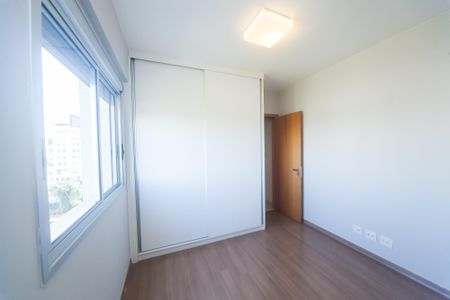 Apartamento à venda com 69m², 2 quartos e 2 vagas Apartamento à venda com 69m², 2 quartos e 2 vagasquarto 1