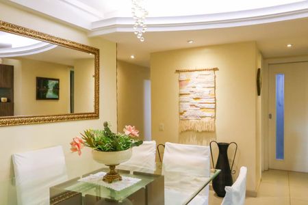Apartamento à venda com 80m², 3 quartos e 1 vaga Apartamento à venda com 80m², 3 quartos e 1 vagaSala