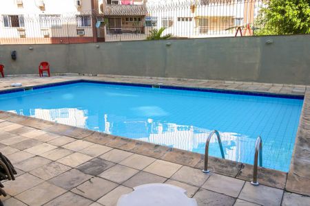 Apartamento à venda com 80m², 3 quartos e 1 vaga Apartamento à venda com 80m², 3 quartos e 1 vagaÁrea comum - Piscina
