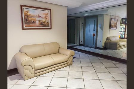 Apartamento à venda com 80m², 3 quartos e 1 vaga Apartamento à venda com 80m², 3 quartos e 1 vagaPortaria