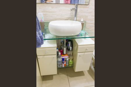 Apartamento à venda com 80m², 3 quartos e 1 vaga Apartamento à venda com 80m², 3 quartos e 1 vagaBanheiro 1