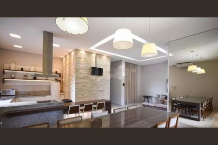 Apartamento à venda com 3 quartos, 133m² em Vila Suzana, São Paulo