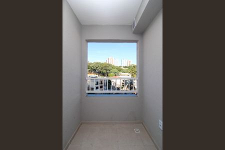 Varanda  de apartamento à venda com 2 quartos, 29m² em Vila Sonia, São Paulo