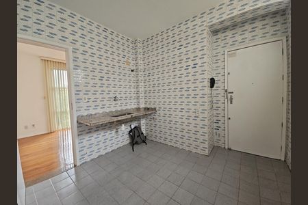 Apartamento para alugar com 87m², 2 quartos e 1 vaga Apartamento para alugar com 87m², 2 quartos e 1 vagaCozinha