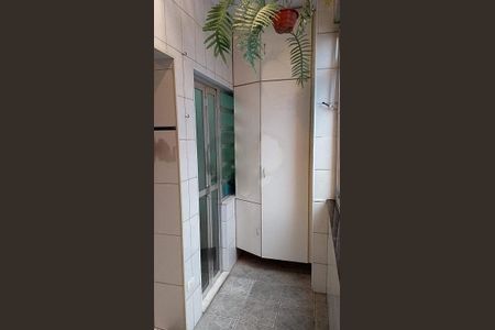 Apartamento à venda com 115m², 2 quartos e sem vaga