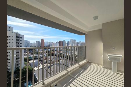 Apartamento à venda com 37m², 1 quarto e sem vaga Apartamento à venda com 37m², 1 quarto e sem vagaVaranda