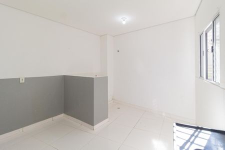 Casa para alugar com 60m², 1 quarto e sem vaga Casa para alugar com 60m², 1 quarto e sem vagaCozinha e Área de Serviço