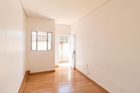 Sala de casa para alugar com 1 quarto, 60m² em Jardim Lice, Carapicuíba