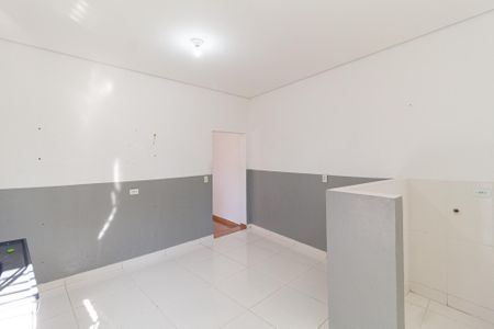Casa para alugar com 60m², 1 quarto e sem vaga Casa para alugar com 60m², 1 quarto e sem vagaCozinha e Área de Serviço