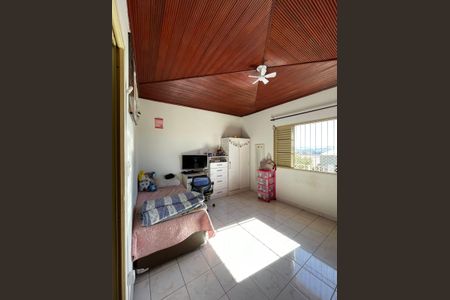 Quarto de casa à venda com 4 quartos, 320m² em Centro, Osasco