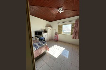 Quarto de casa à venda com 4 quartos, 320m² em Centro, Osasco