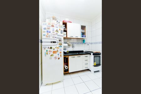 Cozinha de apartamento à venda com 2 quartos, 56m² em Picanço, Guarulhos