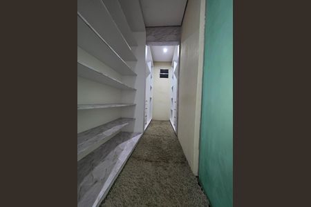 Casa para alugar com 450m², 4 quartos e 3 vagasCloset