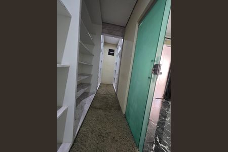 Casa para alugar com 450m², 4 quartos e 3 vagasCloset