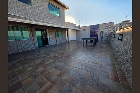 Casa para alugar com 450m², 4 quartos e 3 vagasTerraço
