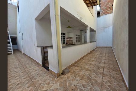 Casa para alugar com 450m², 4 quartos e 3 vagasÁrea de Serviço
