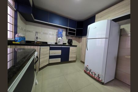 Cozinha de casa para alugar com 4 quartos, 450m² em Renascer, Contagem