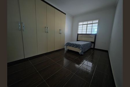 Casa para alugar com 450m², 4 quartos e 3 vagasquarto 3