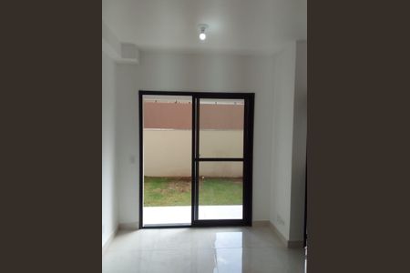 Sala de apartamento para alugar com 2 quartos, 92m² em Vera Tereza, São Paulo