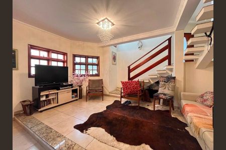 Casa à venda com 3 quartos, 195m² em Santa Cruz, Valinhos