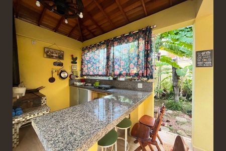 Casa à venda com 3 quartos, 195m² em Santa Cruz, Valinhos
