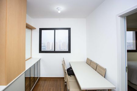 Sala de apartamento para alugar com 2 quartos, 43m² em Canhema, Diadema