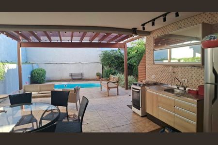 Casa à venda com 3 quartos, 237m² em Loteamento Residencial Santa Gertrudes, Valinhos