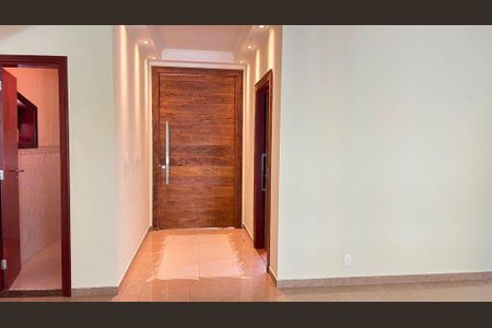 Casa à venda com 360m², 4 quartos e 4 vagas