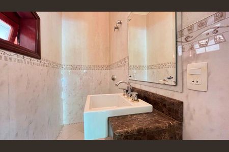 Casa à venda com 360m², 4 quartos e 4 vagas