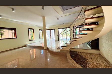 Casa à venda com 360m², 4 quartos e 4 vagas