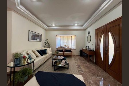 Casa à venda com 4 quartos, 340m² em Santa Cruz, Valinhos
