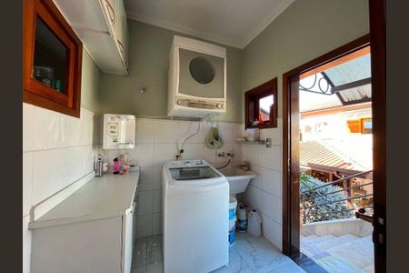 Casa à venda com 340m², 4 quartos e 4 vagas