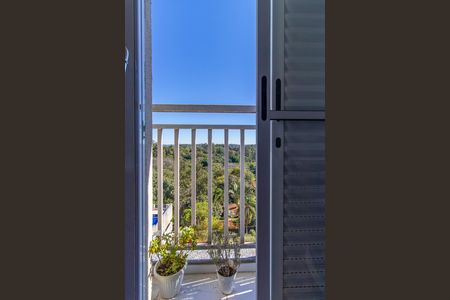 Varanda do Quarto 2 de apartamento para alugar com 3 quartos, 52m² em Jardim Marilu, Cotia