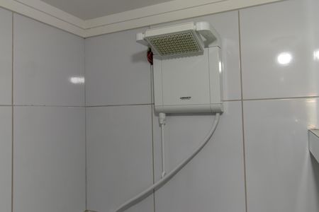 Banheiro de apartamento para alugar com 3 quartos, 52m² em Jardim Marilu, Cotia