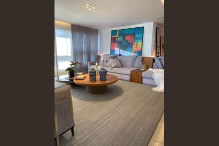 Apartamento à venda com 4 quartos, 212m² em Belvedere, Belo Horizonte