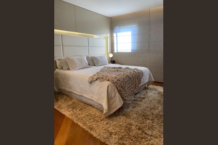 Apartamento à venda com 4 quartos, 212m² em Belvedere, Belo Horizonte