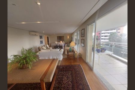 Apartamento à venda com 4 quartos, 366m² em Lapa, São Paulo