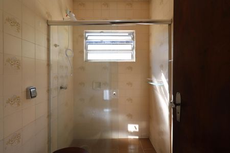 Casa à venda com 208m², 3 quartos e 3 vagas Casa à venda com 208m², 3 quartos e 3 vagasBanheiro