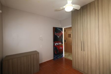 Casa à venda com 208m², 3 quartos e 3 vagas Casa à venda com 208m², 3 quartos e 3 vagasQuarto 2