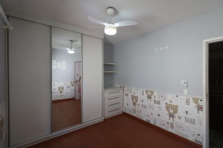 Casa à venda com 208m², 3 quartos e 3 vagas Casa à venda com 208m², 3 quartos e 3 vagasQuarto 1